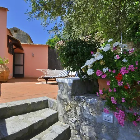 Casa Lella - Happy